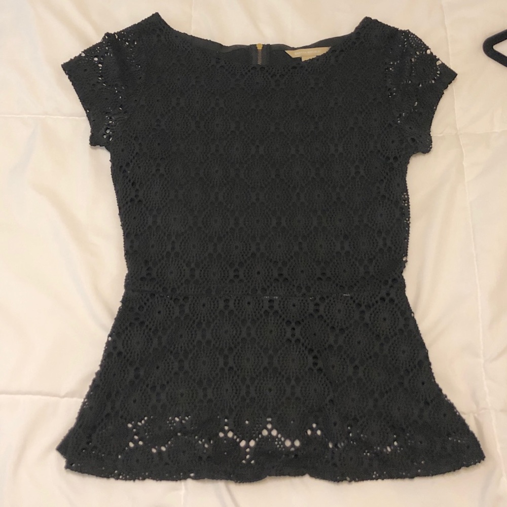 Banana Republic Embroidered Blouse (Size 0)